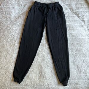 black kohls joggers